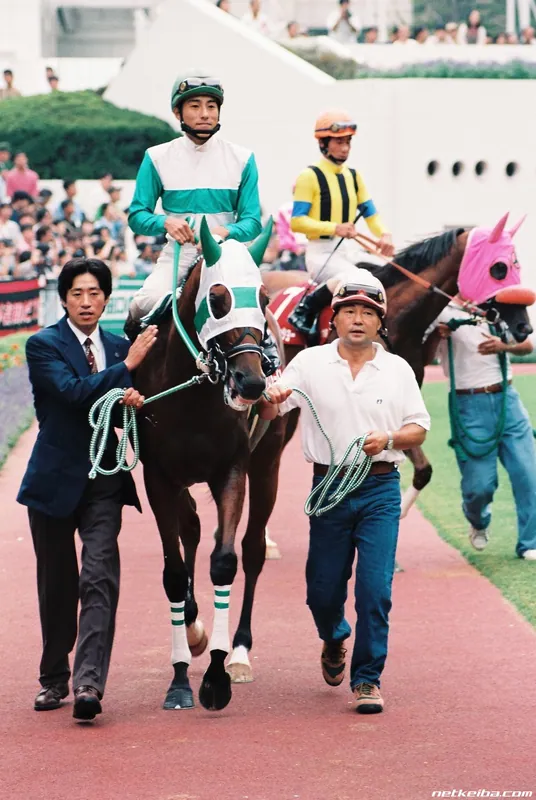 Additional IRL photograph of Mejiro Dober